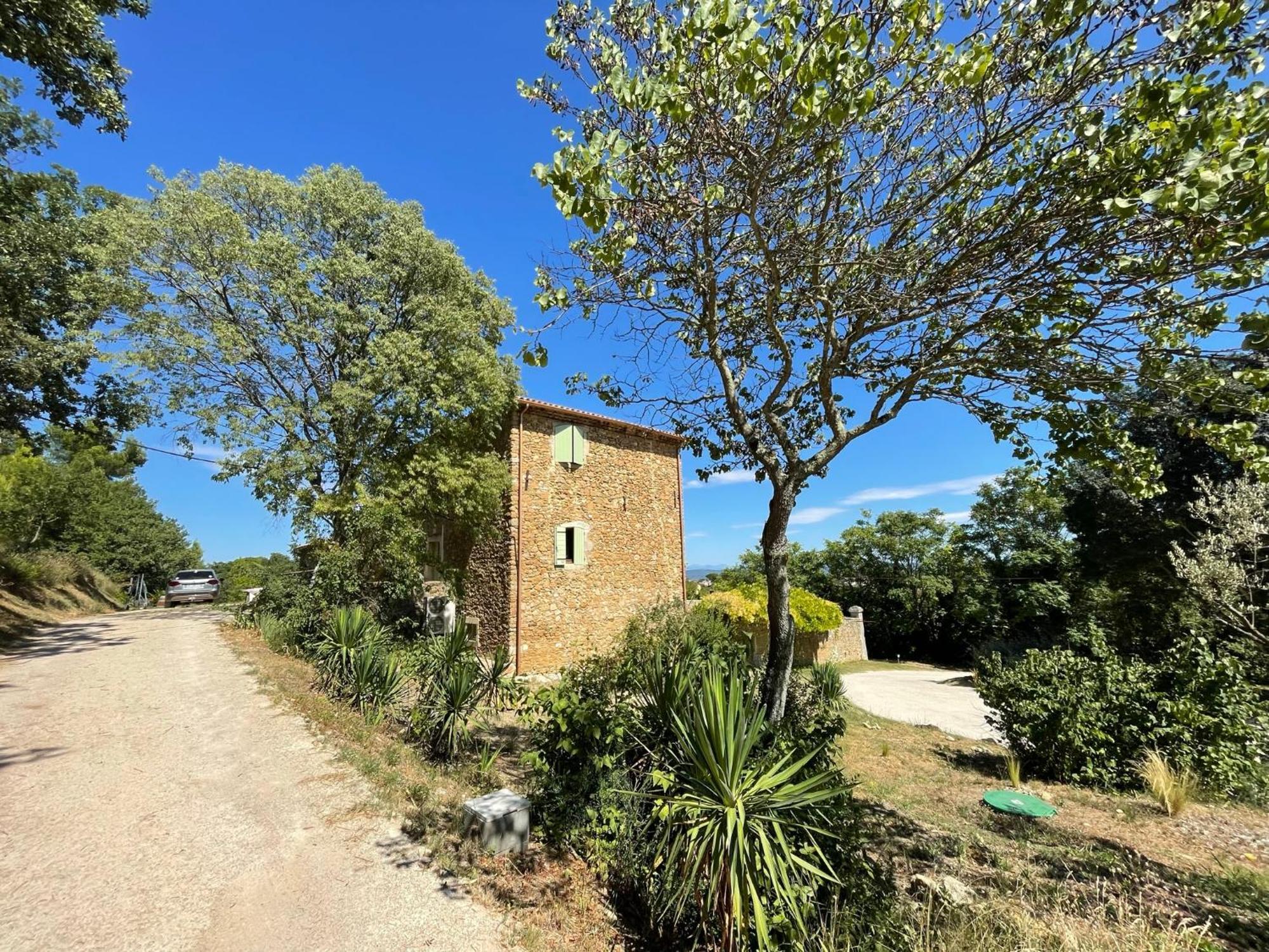 Les Yourtes De Provence Saint-Paulet-de-Caisson Exterior foto